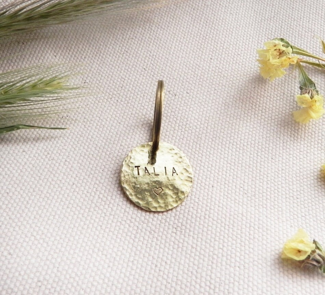 25mm Hammered Brass Round Pet Tag / Personalized ID / Key-ring Charm