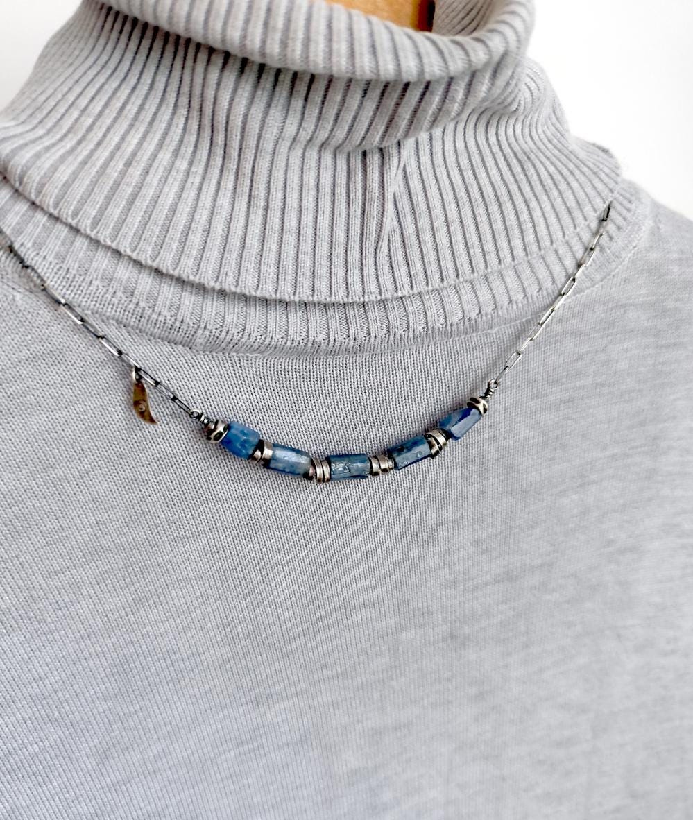 Rough Blue Kyanite Silver .925 Chain Necklace - Oxidized Sterling Silver Artisan Handcrafted Jewellery with Natural Denim Gemstone Choker