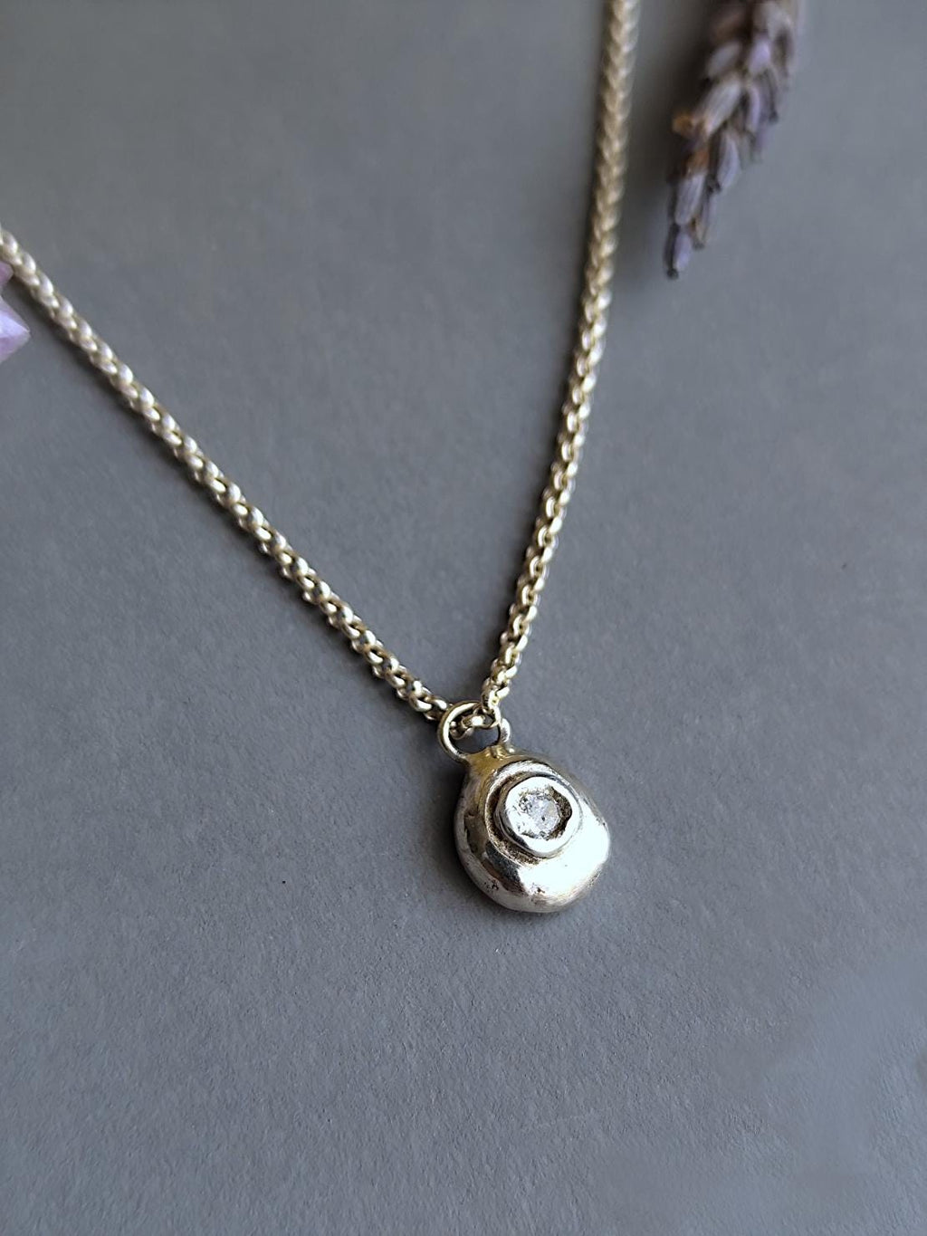 Raw Silver Pebble Necklace with Zircon Crystal, Small Charm Necklace Silver .925, minimal Brutalist Silver Jewellery for Him and Her