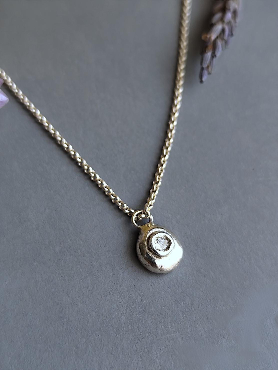 Raw Silver Pebble Necklace with Zircon Crystal, Small Charm Necklace Silver .925, minimal Brutalist Silver Jewellery for Him and Her