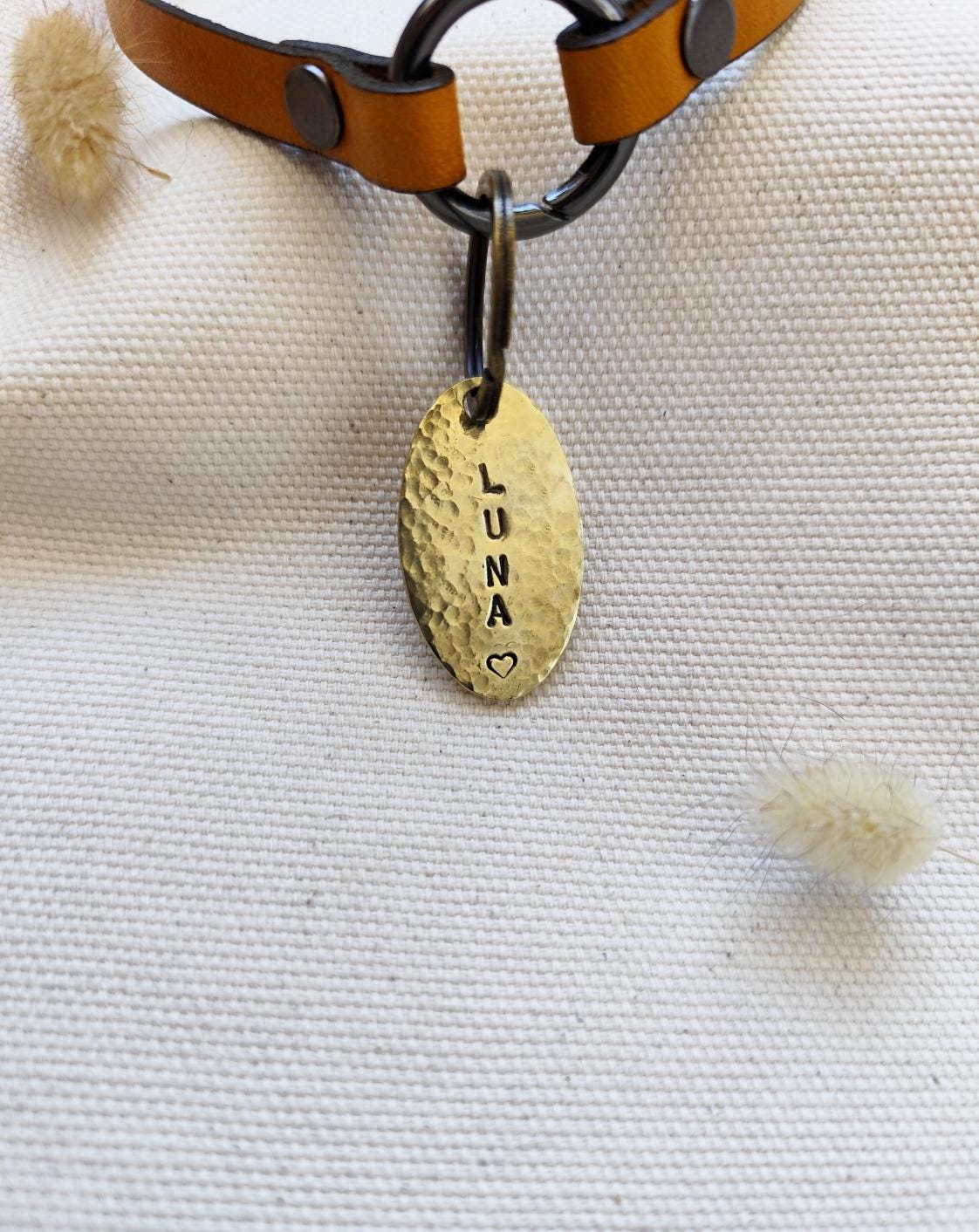 Hammered Texture Brass Oval ID Tag - Personalized Pet Tag / Key-ring Detail