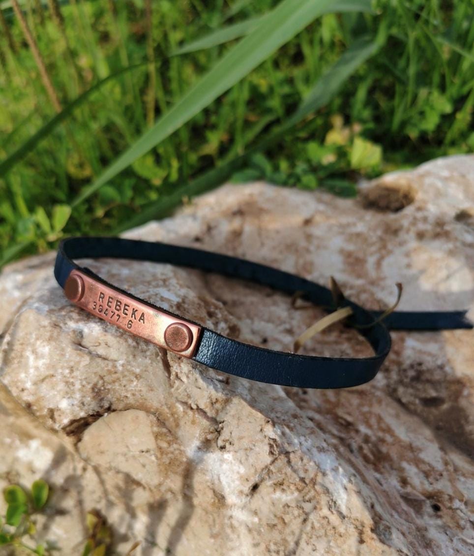 Lightweight Pet Collar with Copper Nameplate - Comfy Indoor Dog Collar w. Custom Stamped Tag