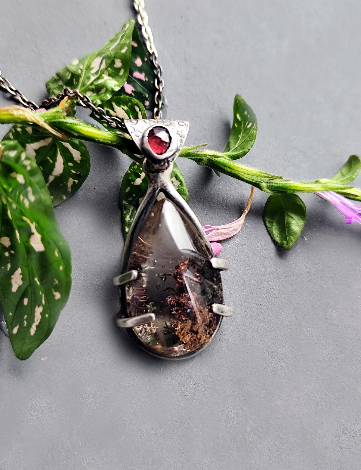 Included Crystal & Tourmaline Statement Necklace in Silver, Big Gemstone Drop Necklace, Artsy Jewellery Silver, Gift Mother, Gift Idea Wife