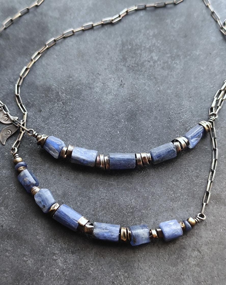 Artisan Raw Silver Necklace with Blue Kyanite, Oxidized Sterling Silver Jewellery, Chain Necklace with Kyanite Bar, Denim Blue Necklace 925